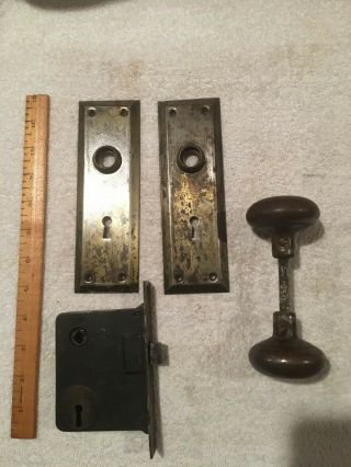 Antique Door Knob And Cast Iron Lock/latch Assembly