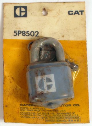 Vintage Cat 5p8502 Caterpillar Lock Padlock In Package With Key Rare