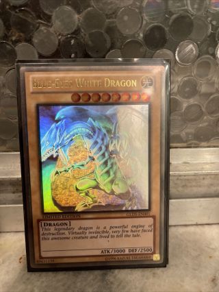 Yugioh Blue - Eyes White Dragon Gld5 - En001 Ghost Rare Limited Edition Gold