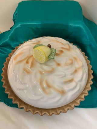Vintage Ceramic Lemon Meringue Pie Keeper Plate Server With Lid Rare