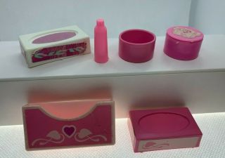1984 Vintage Barbie Sweet Roses Living Room Pink Accessories