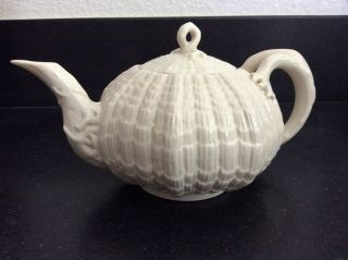 Very Rare Belleek Tridacna Coral Shell Kettle Teapot - 1891 - 1926 2nd Black Mark