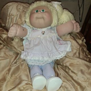 Cabbage Patch Kids Doll Blonde Side Pony Tail With Green Eyes