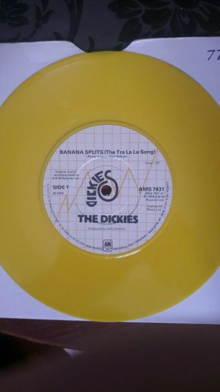 The Dickies ‎– Banana Splits 7 Inch Yellow Vinyl Rare Ams 7431
