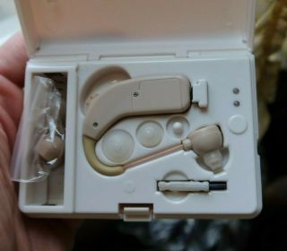 Rare Vintage Over Ear Hearing Aid Kit & Charging Case Brush Tips Set Look