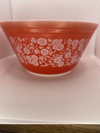 Rare Federal Milk Glass Heat Proof Red/white Flowers Calico Pattern 9 Inch Bowl