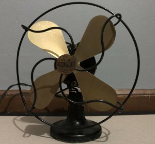 Vintage Rare Signal Electric Mfg.  Co.  " Cool Spot " Desk Fan 7” Great