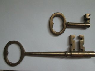 2 Brass / Bronze Antique Vintage Skeleton Keys Door,  Gate,  Prison,  Jail Cell