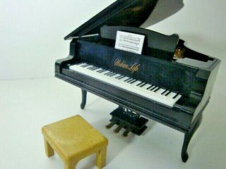 Sylvanian - Grand Piano With Stool And Music Sheet