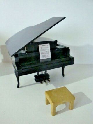 Sylvanian - Grand Piano with Stool and music sheet 2