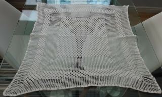 Vintage White Hand Crocheted Cotton Small Tablecloth/large Doily - 24.  5 " X 24.  5 "