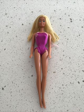 Vintage 1983 Sunsational Malibu Barbie 1067