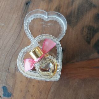 Rare Vintage Nina Ricci Coeur Joie Miniature Perfume Bottle Lalique in Heart Box 2