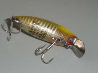 VINTAGE FISHING LURE HEDDON RUNT SINKER SERIES 9119XRY YELLOW SHORE C.  1937 - 46 3