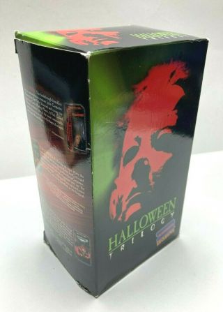 INSANELY RARE Blockbuster Presents Halloween Trilogy VHS Boxset MOVIES 2
