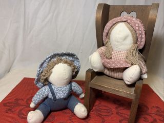 Vintage Pair Amish Cloth Dolls Handmade No Face Penn Dutch And Wooden Chair