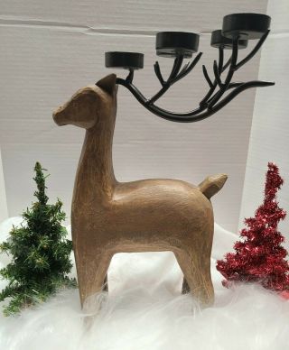 Vtg Reindeer Candle Holder for Tea Lights in all Wood Carving. 3