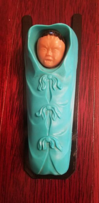 Vintage Plastic Native American Eskimo Baby In Papoose,  5 And 1/2 " Tall