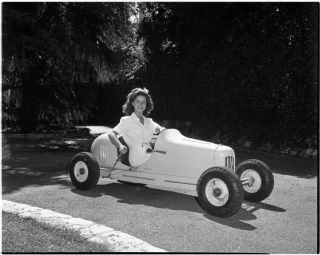 Shirley Temple In Vintage Mini Car 1940 