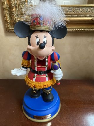 Disney Minnie Mouse On Parade Nutcracker.  Limited Edition 02141/12,  000 Rare