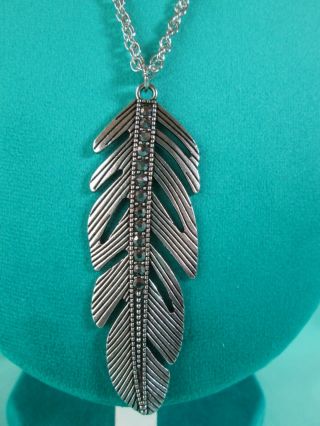 Antique Silver Tone Crystals Feather Pendant Necklace 20 " Silver Plated Twisted