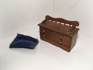 Vintage Dollhouse Miniatures Wooden Chest Seat w/ Cushion 35 3