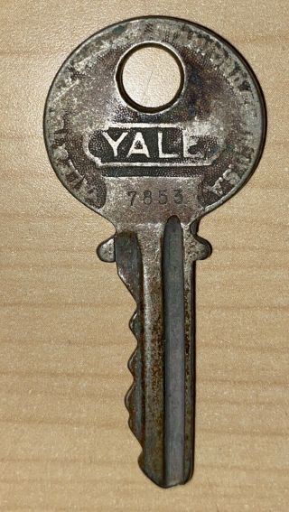Vintage Yale & Towne Arm Repair Chest Key Model 1910 7853 U.  S.  Military Rare