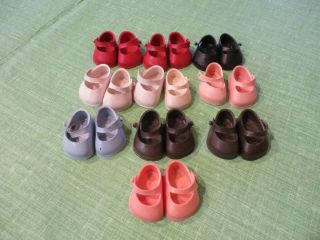 Bag Of Assorted Pairs Of Shoes For Vintage " Ginger " Doll - Cosmopolitan Doll