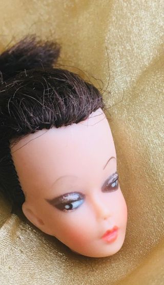 Vintage (1960 ' s?) brunette ponytail Barbie doll clone head E 63 2