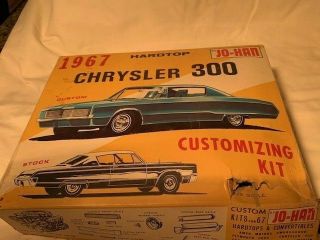 Jo Han Models 1967 Chrysler 300 Kit
