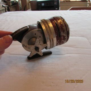 Vintage Fishing Reel - Shakespeare Wondercast No.  1795 With Package Insert