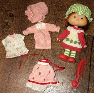 Vintage Strawberry Shortcake Doll With Clothes Dress Pajama Comb 1979 Greetings