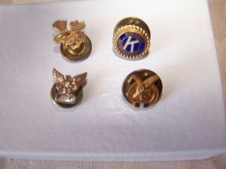 Vintage 2 - F.  O.  E.  Pins - 1 - Elks & 1 Kiwanis International/ Little Pins.