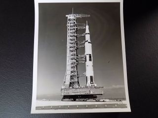 Very Uncommon/rare Vintage Nasa B/w Apollo 11 Sat V Rollout To Launch Pad Photo