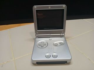 Rare Nintendo Gameboy Advance Sp Silver