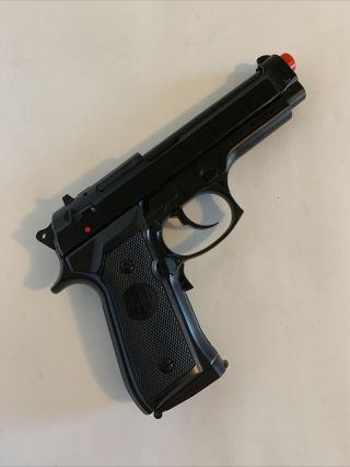 Pietro Beretta Gardone V.  T.  Air Soft Pistol Model 92 Fs - Cal 6mm Bb Rare