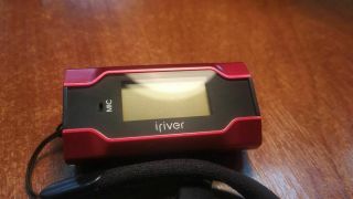 Iriver T30 Red (1 Gb) Digital Mp3 Player Rare
