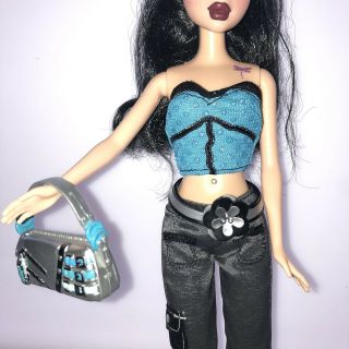 RARE Barbie My Scene - ' STREET STYLE’ Nolee Doll With Accessories 3