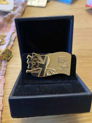 Extremely Rare London 2012 Olympics Gold Pin Badge Lloyds Sponsor Boxed Lly0040