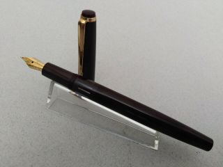 Reform 4325 Burgundy Fountain Pen 14k Flex Gold Nib Vintage Rare