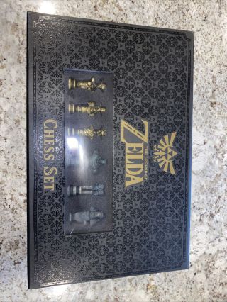 The Legend Of Zelda Chess Set Oop Rare Board Game Usaopoly