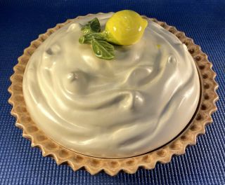 Ceramic Lemon Meringue Pie Keeper Plate Server With Lid Rare
