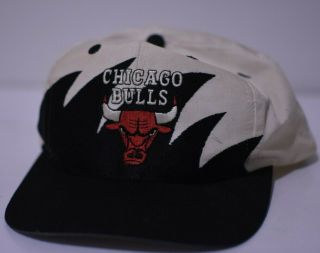 Vintage Rare Chicago Bulls Logo 7 Sharktooth White Black Snapback Hat Cap 90 