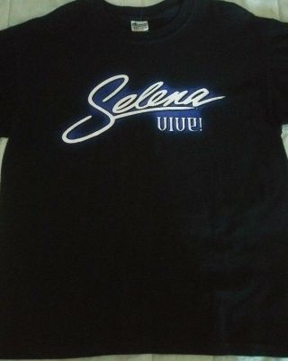 Selena Quintanilla 2005 Official Vive Concert Rare Vintage T - Shirt