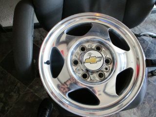 1999 - 2001 Chevy Tahoe Rally Wheel 16 " Rare/w Cap Tez Option Package/z - 71