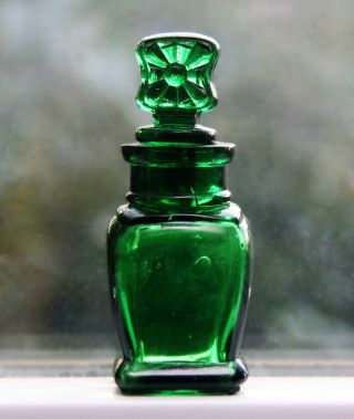 Rare Antique California Perfume Company (early Avon) Green Smelling Salts Bottle