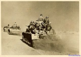 Press Photo: Rare German Afrika Korps Troops Ride On Pzkw.  Iv Panzer Tanks; 1941