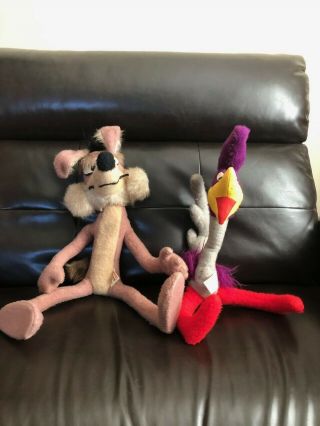 Rare - Vintage 1971 Road Runner And Wile E Coyote Looney Tunes Collectibles