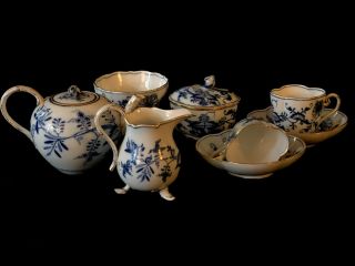 Rare Antiques Meissen porcelain Blue Onion Quatrefoil Set Gold With Large Bowl 2