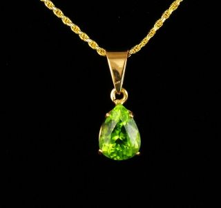 Rare Natural 2.  66ct Demantoid Green Garnet Solid 18k Gold Drop Pendant Necklace
